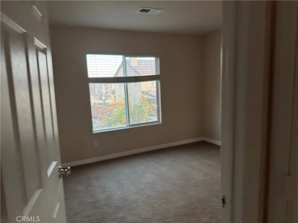 1060 Saltbush Lane, Hemet, California 92545 home-pic-7